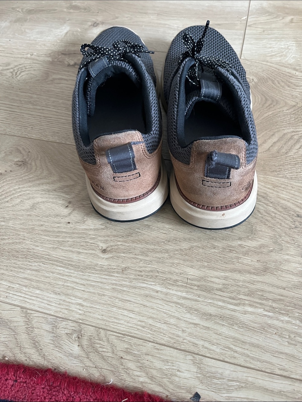 Cole Haan Men's
Grand Atlantic sneakers in a grey mesh and tan suede colorway - Picture 5 of 7